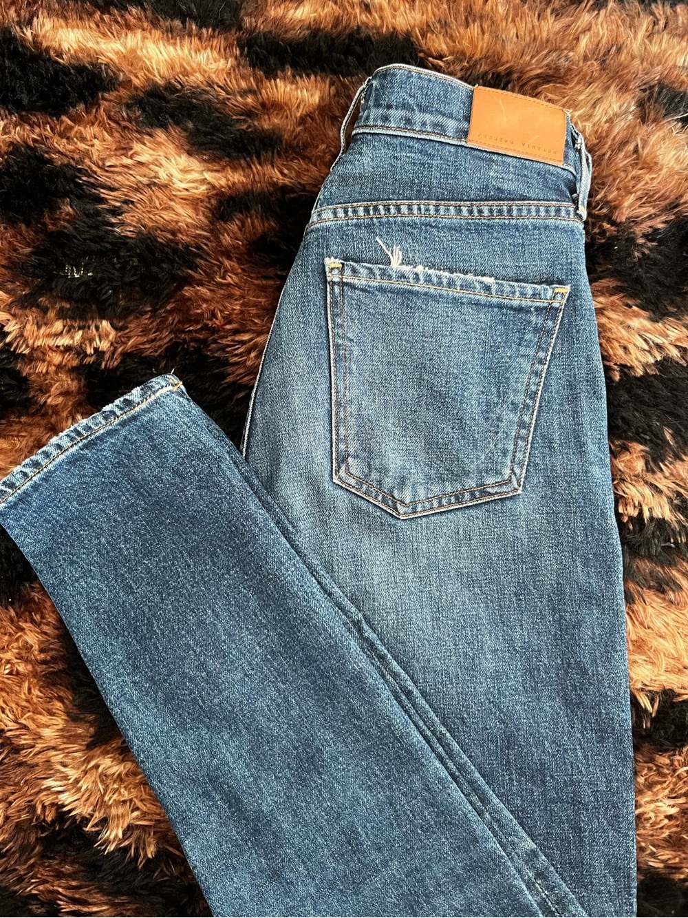 Citizens Of Humanity Dark Blue Denim Jeans